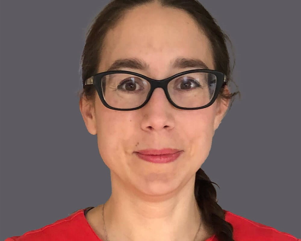 Dr. Kim Desmond